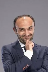 Retrato de Ersin Korkut