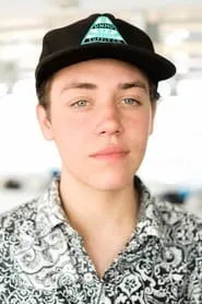 Ethan Cutkosky en Alex/October