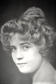 Ethel Fleming en Smiles