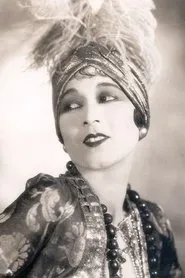 Etta Lee en The Untameable
