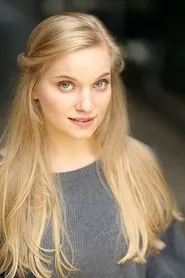 Eva Sayer en Cazadores de almas