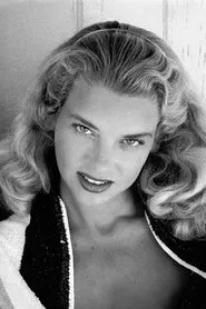 Eve Meyer en Operation Dames