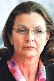 Evelyna Steimarová en Tajemství hradu v Karpatech