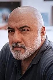 Retrato de Farhad Ghaemian