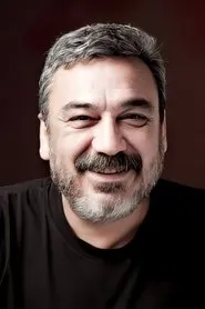 Retrato de Faruk Akgören