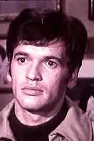 Retrato de Faruk Begolli