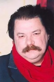 Retrato de Florin Anton