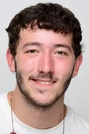 Foto de Frankie Jonas interpretando a Self en Jonas Brothers: Persiguiendo la felicidad