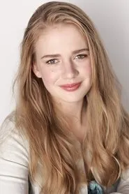 Freya Van-Dyke Goodman en Two Piece