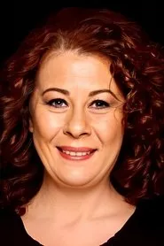 Retrato de Gamze Demirbilek