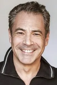 Gary Perez en Lena's Dreams