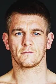 Gavin Gwynne en Sunny Edwards vs. Galal Yafai