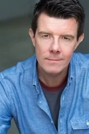 Retrato de Gavin Lee