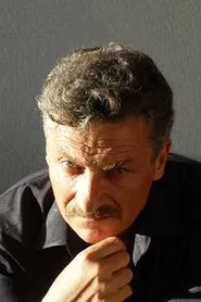 Gennadios Patsis en Nicostratos le pélican