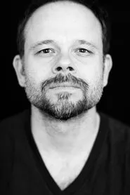 Retrato de Geoffrey Gaquere