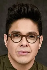 Foto de George Salazar como Self
