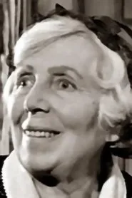 Germaine de France en La nuit est à nous