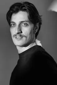 Gianluca Galati en Il vuoto