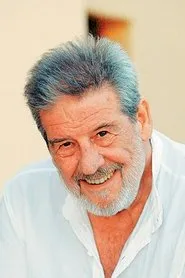 Retrato de Giannis Voglis