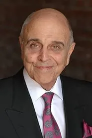 Gino Conforti en Through the Magic Pyramid
