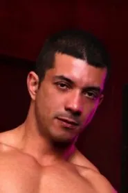 Retrato de Gio Cruz