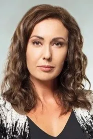 Retrato de Gökçe Yanardağ