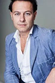 Retrato de Grant Gillespie