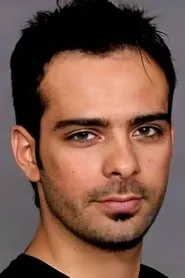 Retrato de Gürkan Tavukçuoğlu