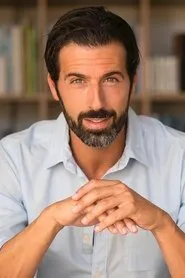 Retrato de Gustavo Santos
