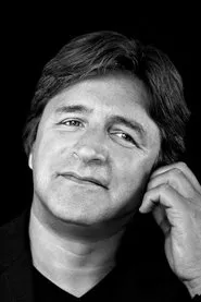Retrato de Guy Farley