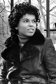 Gwenn Mitchell en Brother on the Run