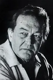 Retrato de Haluk Kurtoğlu