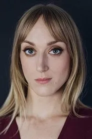 Hannah Cheesman en The Definites