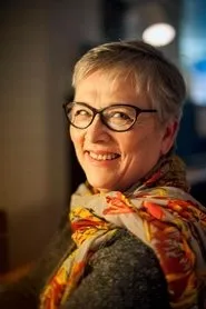 Foto de Hannele Laaksonen como Raija-Sinikka