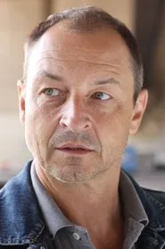 Retrato de Hans Holzbecher