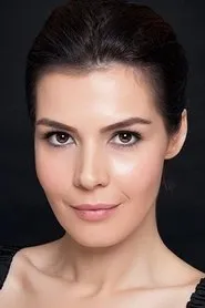 Retrato de Hatice Şendil