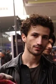 Havi Sherzad en A Noiva