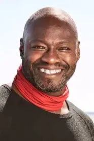 Hayes Jemide en 9 millimeter