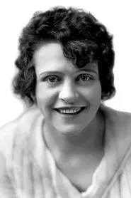 Helen Gibson en Cyclone of the Saddle