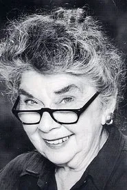 Helen Slayton-Hughes en The Invisible Mother