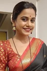 Hemangi Kavi Dhumal en Savita Damodar Paranjpe