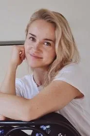 Retrato de Hennariikka Laaksola