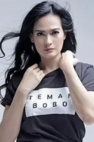 Herfiza Novianti en Suster Keramas