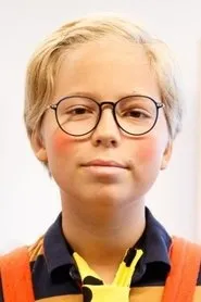 Herman Avandi en Erik, corazón de piedra