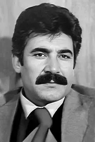 Hikmet Taşdemir en Kaçaklar