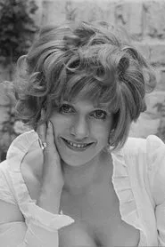 Hilary Pritchard en The Over-Amorous Artist