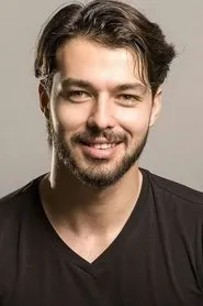 Hilmi Cem Intepe en Stajyer Mafya