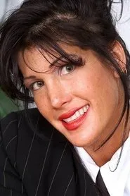 Retrato de Holly Body