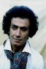 Retrato de Hossein Sarshar