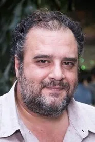 Retrato de Houman Barghnavard